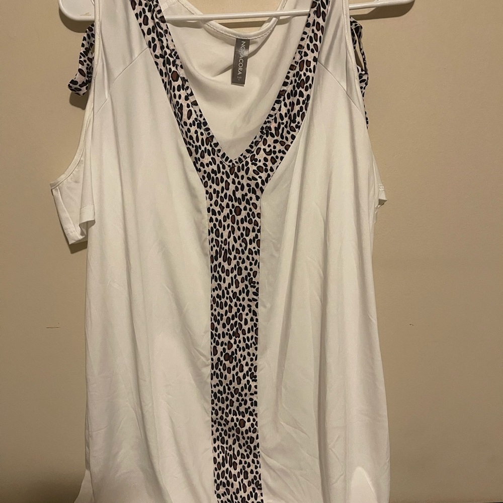 Chic White Tank Top with Animal Print by Chico's